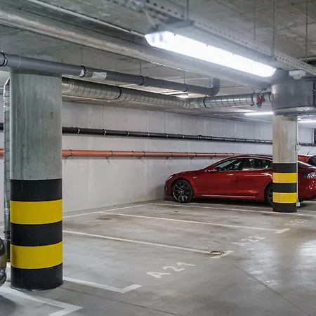 Lumina Cozy Near Manufaktura * 우치