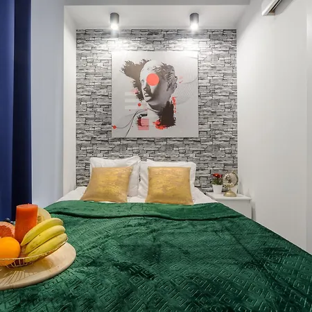 Lumina I 2-room Near Manufaktura Mall I Parking I Balcony * 우치